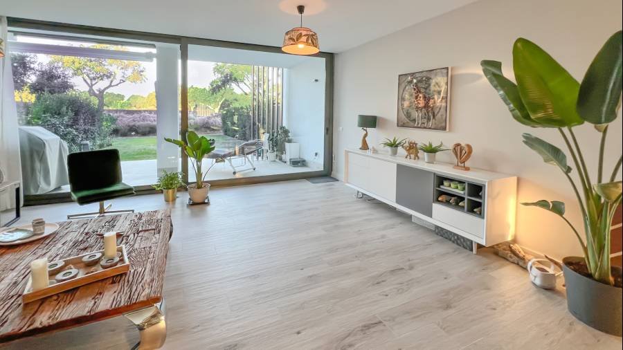 Town House в San Roque Golf, San Roque | 3 спален | €0.80M
