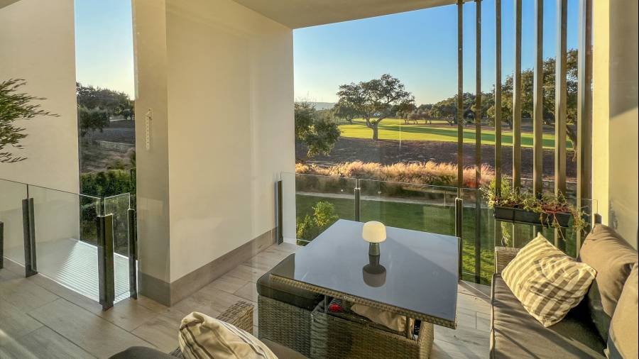 Town House в San Roque Golf, San Roque | 3 спален | €0.80M