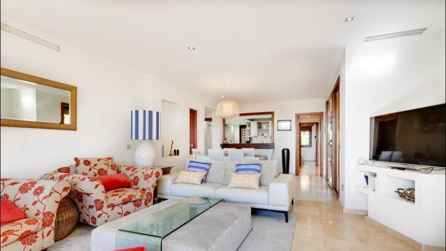 Duplex Penthouse в Estepona East, Estepona | 3 спален | €0.75M