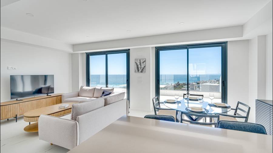 Penthouse в Bahia de Casares, Casares | 2 спален | €0.79M
