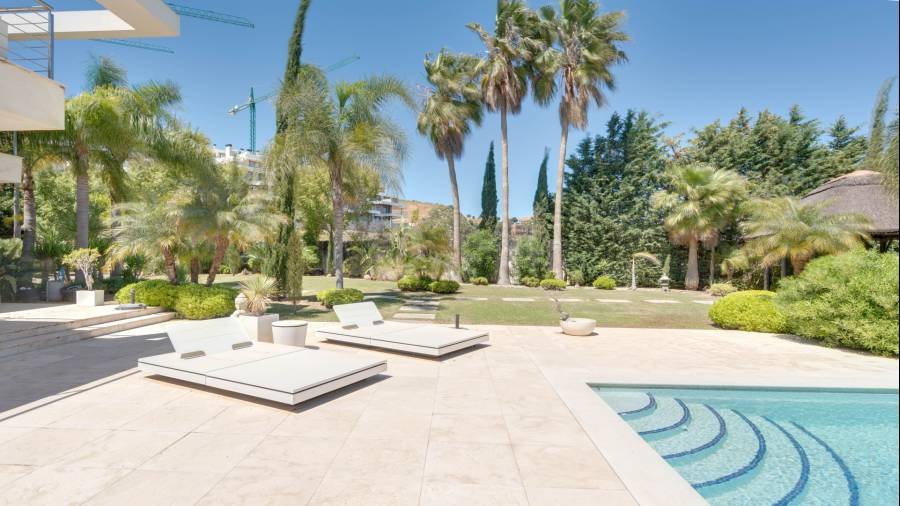 Villa in Calanova Golf Mijas Costa | 4-bed | €2.65M