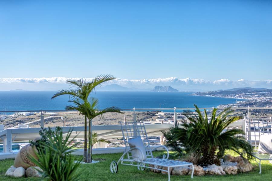 Villa Estepona | 6-bed | €3.60M