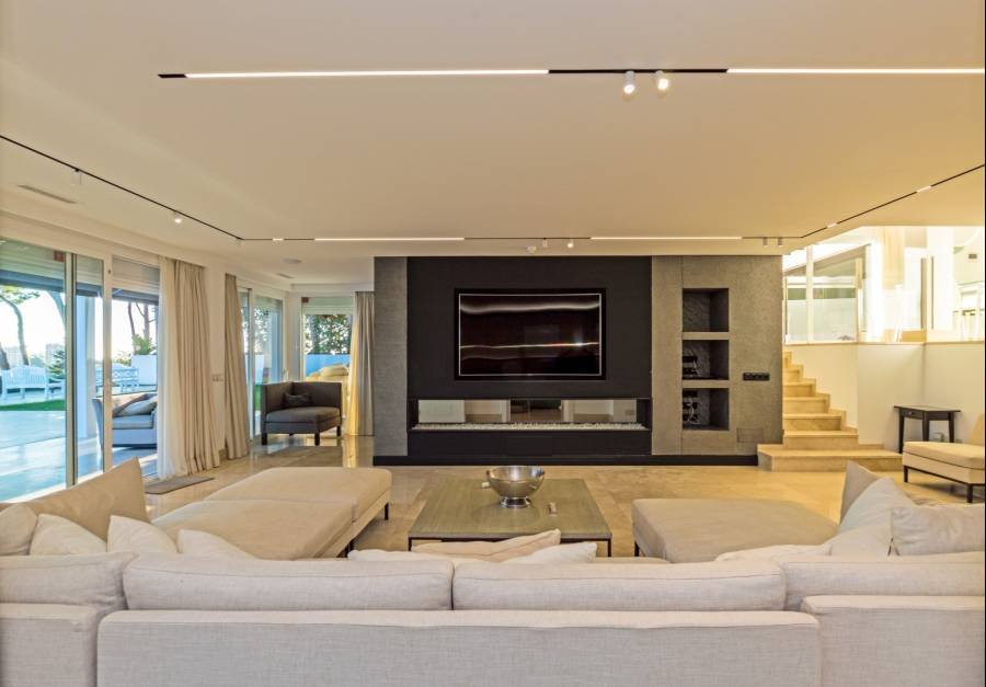 Villa in Nueva Andalucia Marbella | 5-bed | €4.50M