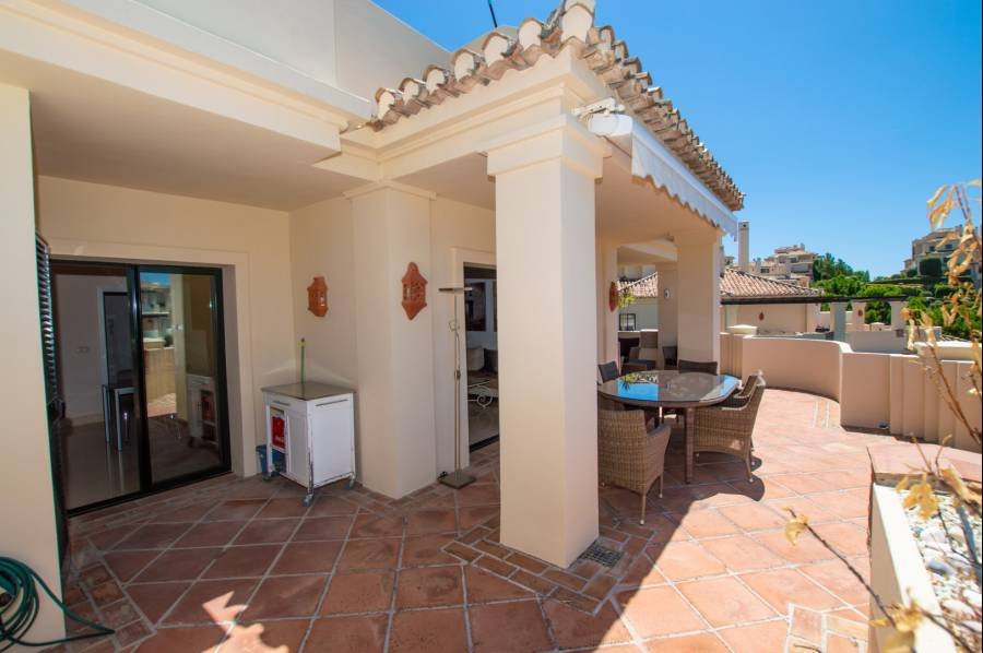 Apartment Benahavis | 3-bed | €0.59M