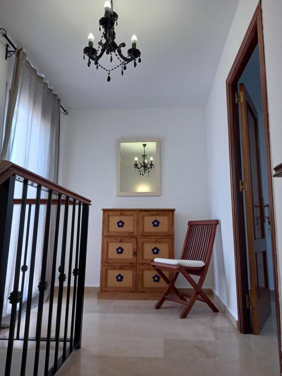 Town House in Estepona Town Estepona | 3-bed | €0.73M