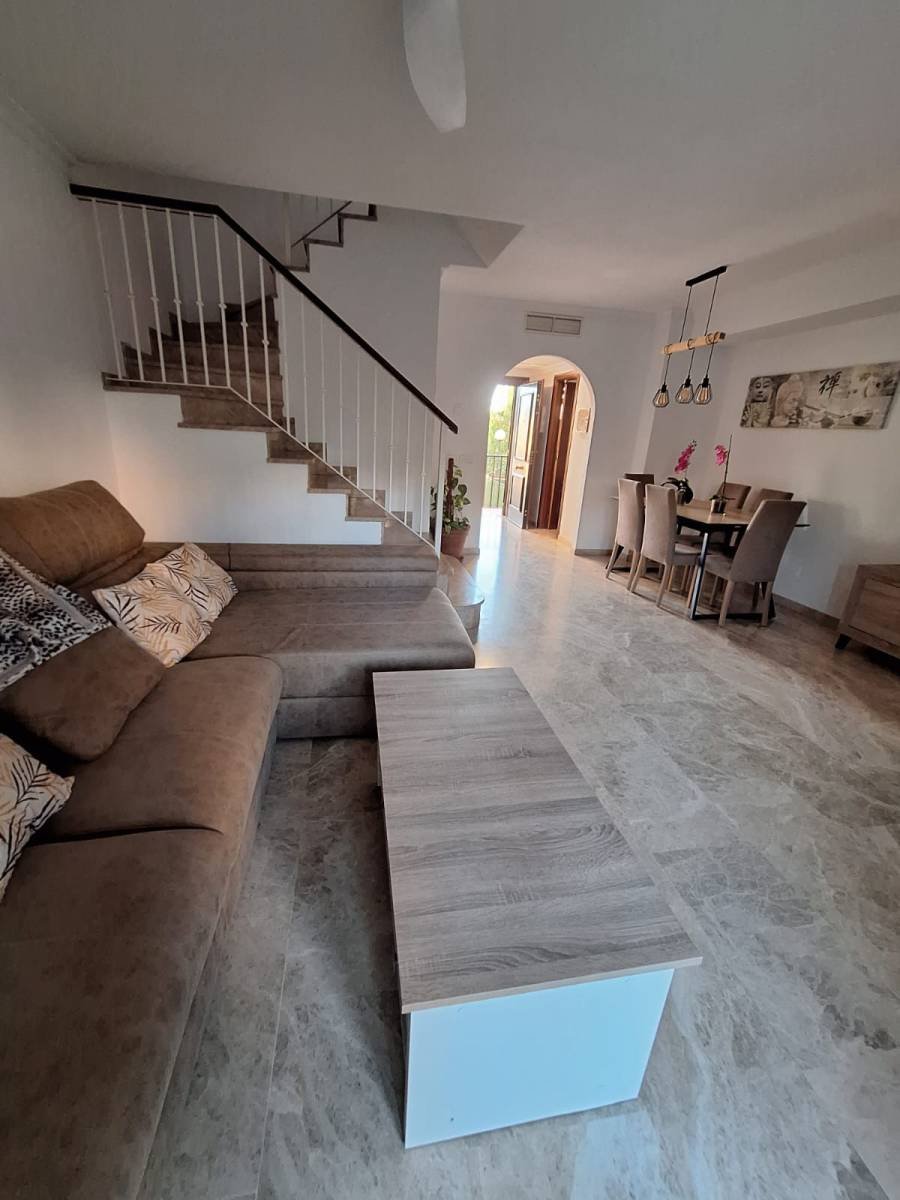 Town House Marbella | 4-bed | €0.67M