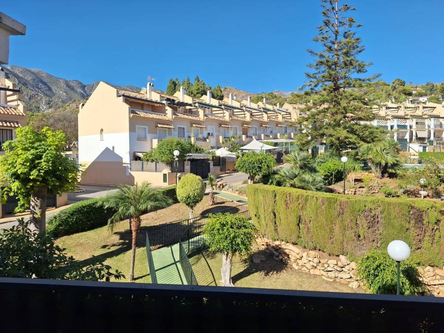 Town House Marbella | 4-bed | €0.67M