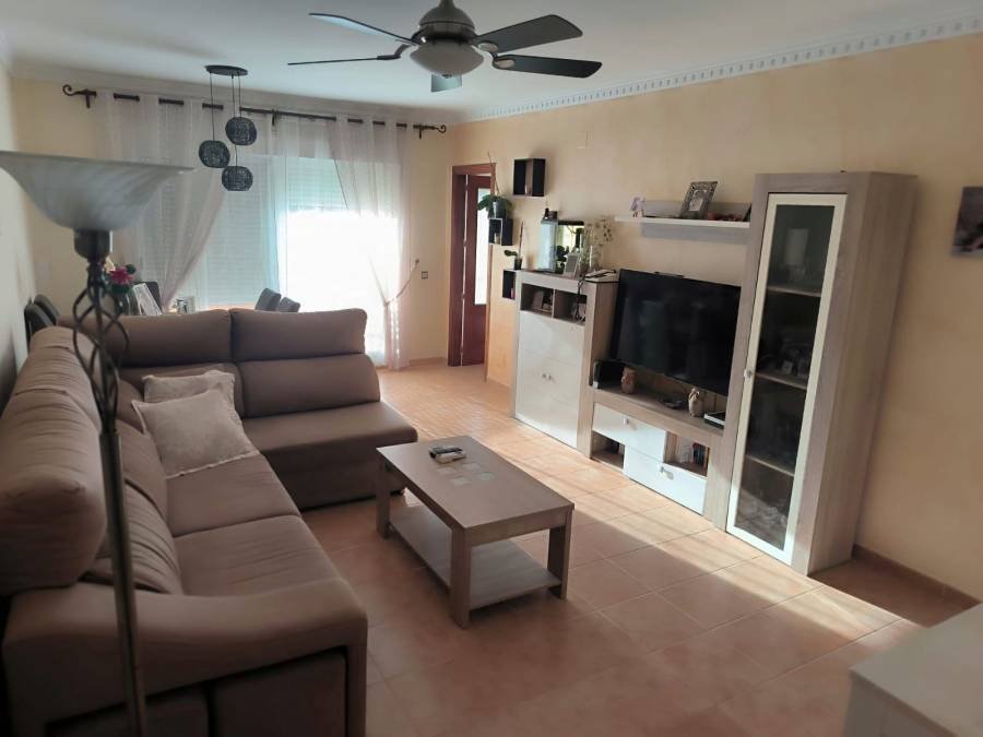 Penthouse in Estepona Town Estepona | 4-bed | €0.64M
