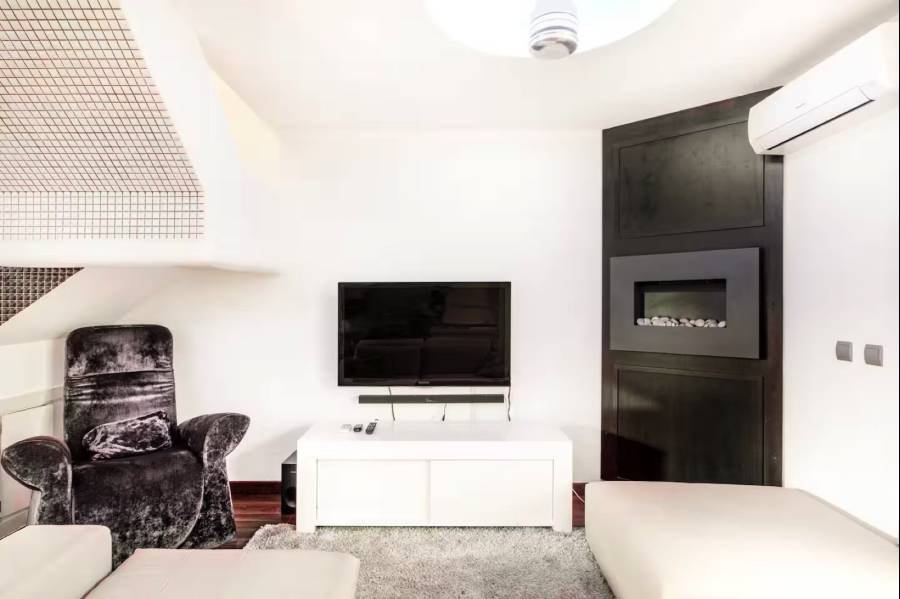 Town House in Nueva Andalucia Marbella | 5-bed | €0.76M