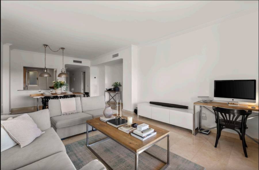 Ground Floor Apartment in Mirador del Paraiso Benahavis | 2-bed | €0.56M