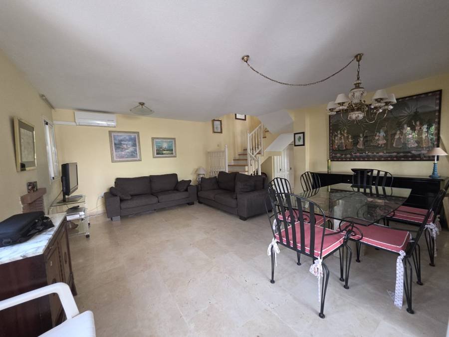 Semi Detached House in Marina de Casares Casares | 3-bed | €0.64M