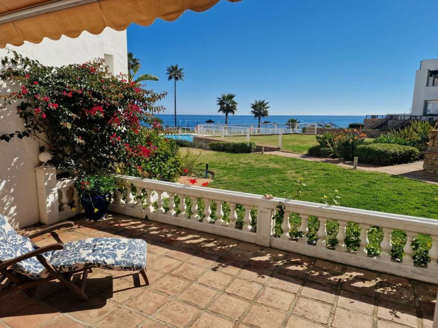 Semi Detached House in Bahia de Casares Casares | 2-bed | €0.73M