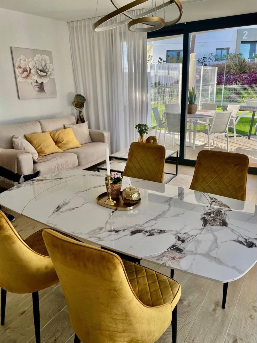 Ground Floor Apartment in Estepona West Estepona | 2-bed | €0.52M
