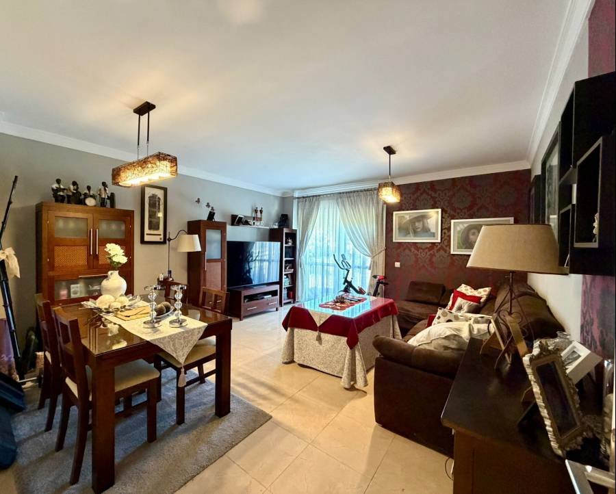 Penthouse in Estepona Town Estepona | 4-bed | €0.52M