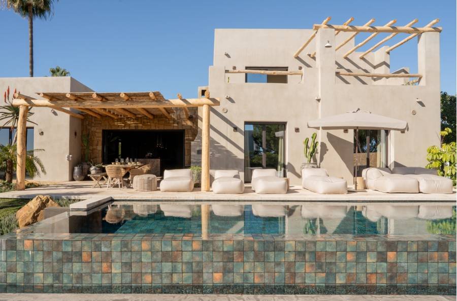 Villa in Estepona East Estepona | 5-bed | €3.97M