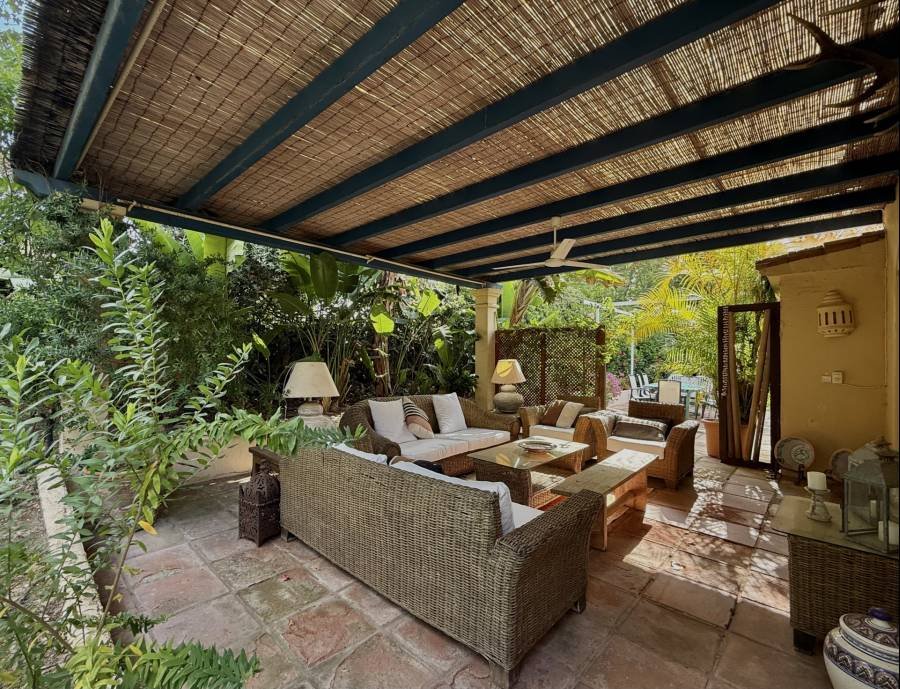 Villa in Sotogrande Alto Sotogrande | 5-bed | €1.00M