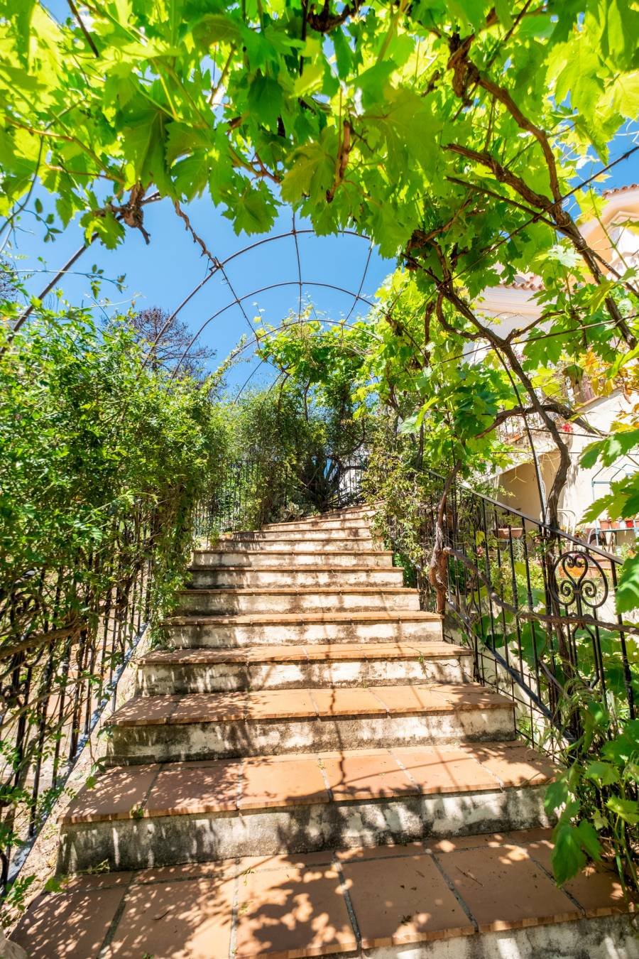 Finca en Altos de Estepona, Estepona | 7 dormitorios | €2.10M