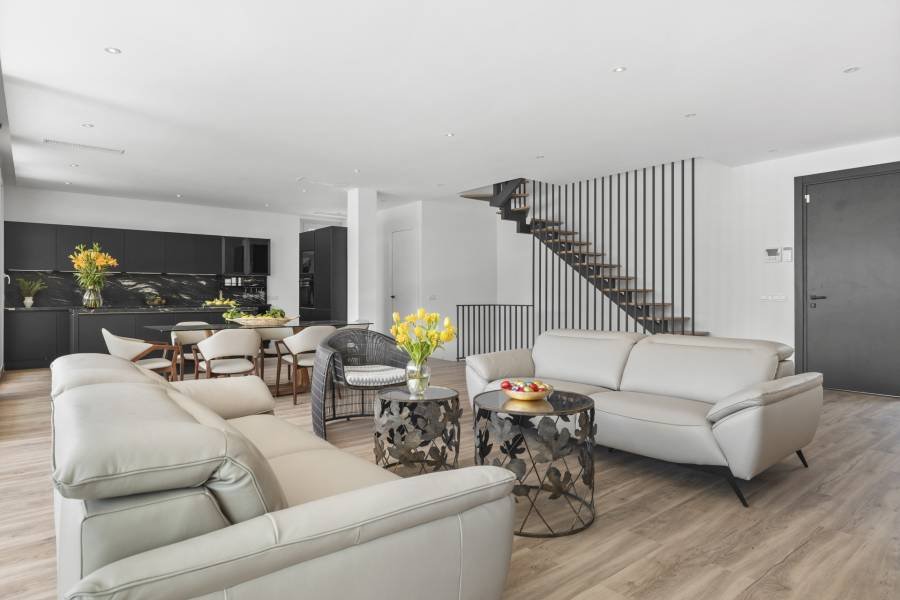 Villa in Linda Vista Baja San Pedro de Alcantara | 5-bed | €2.95M