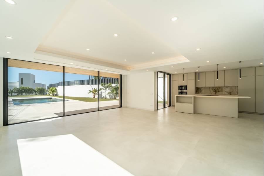 Villa in La Capellania Benalmadena | 5-bed | €2.15M