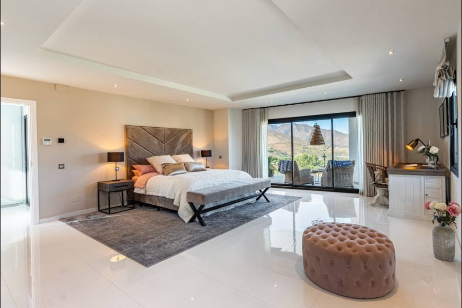 Villa in La Cala Golf Resort Mijas Costa | 4-bed | €2.40M