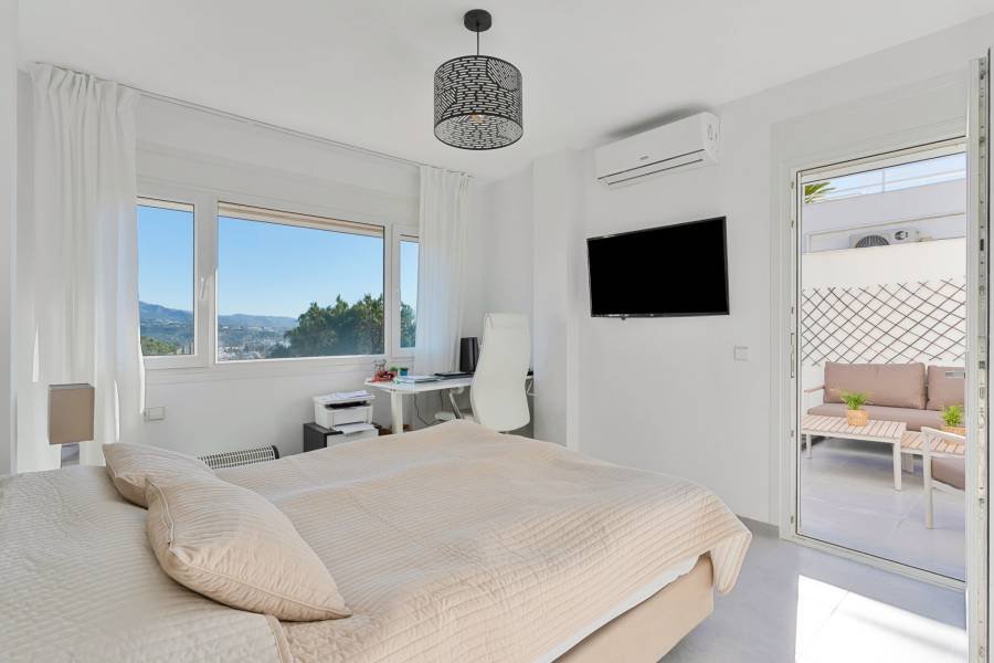 Duplex в Nueva Andalucia, Marbella | 3 спален | €0.70M