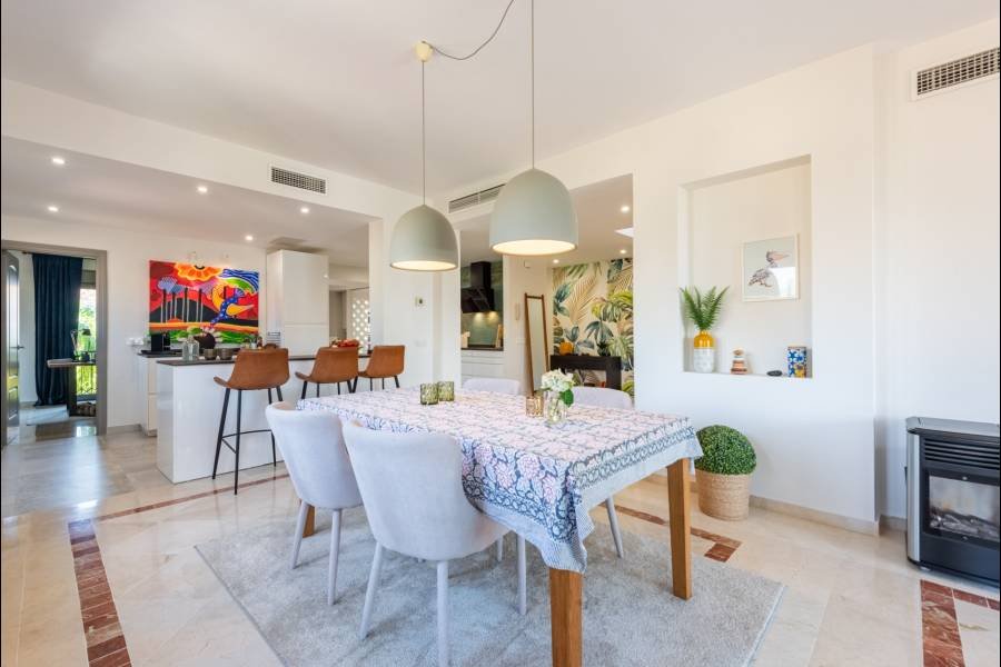Duplex Penthouse в Estepona East, Estepona | 3 спален | €0.85M