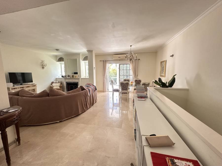 Town House в Nueva Andalucia, Marbella | 4 спален | €0.91M