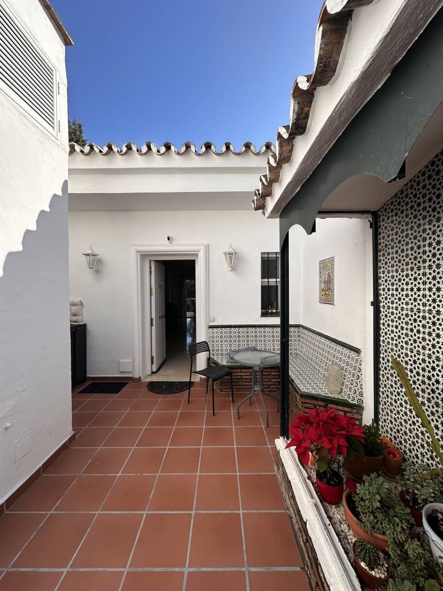 Town House в Nueva Andalucia, Marbella | 4 спален | €0.91M