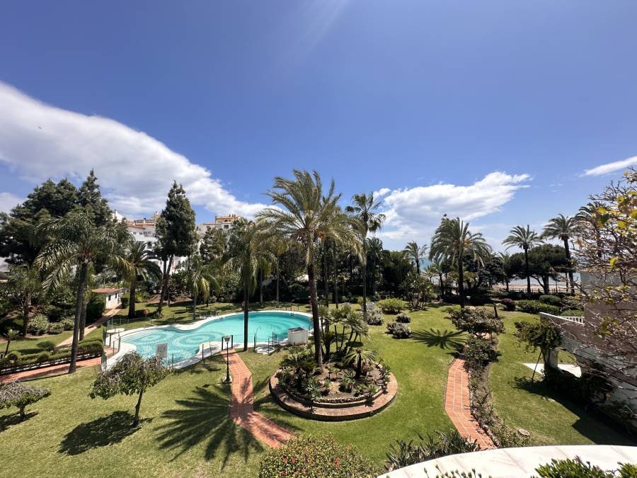 Apartment in Marbella - Puerto Banus Marbella | 1-bed | €1.60M