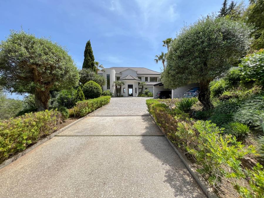 Villa in La Zagaleta Benahavis | 5-bed | €9.40M