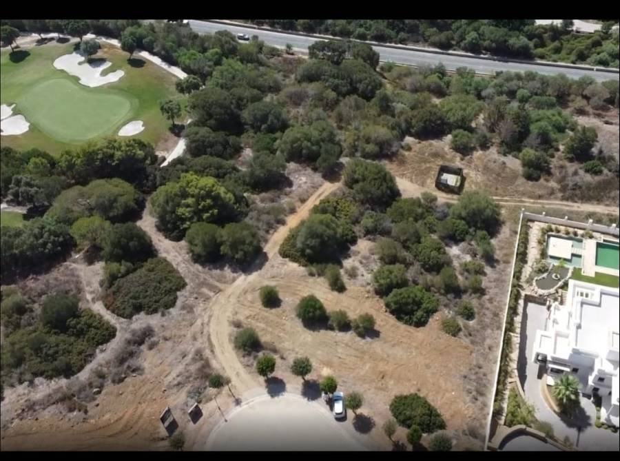 Plot в La Reserva, Sotogrande | €0.85M