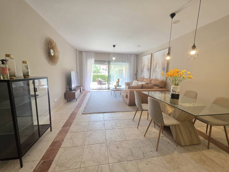 Ground Floor Apartment in Estepona East Estepona | 3-bed | €0.69M