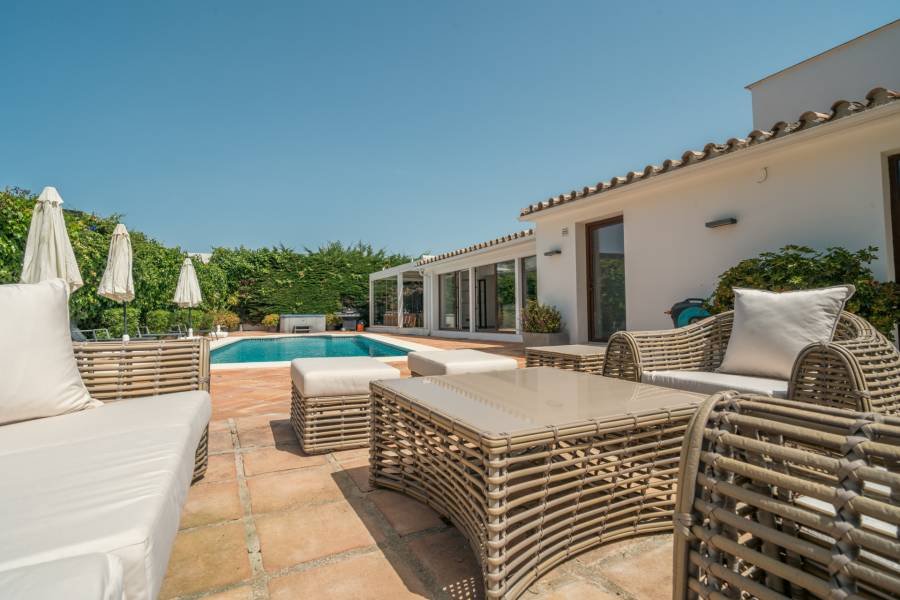 Villa in San Pedro Playa San Pedro de Alcantara | 8-bed | €3.50M