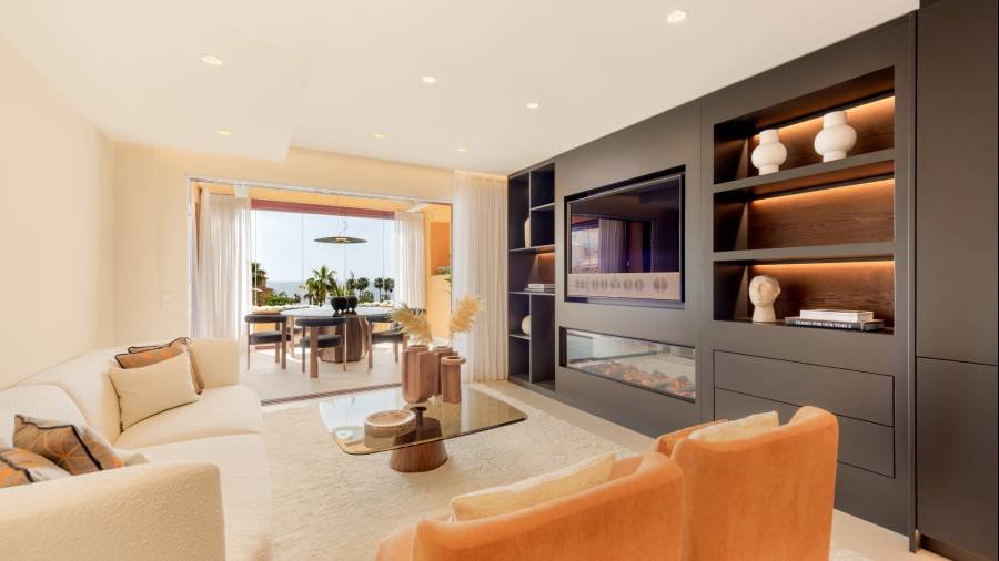 Apartment in Estepona East Estepona | 3-bed | €2.40M