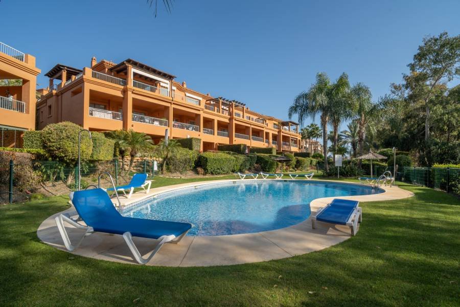 Ground Floor Apartment в Estepona East, Estepona | 2 спален | €0.52M