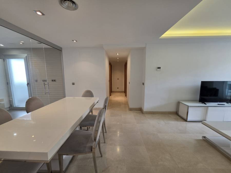 Duplex Penthouse в San Pedro Playa, San Pedro de Alcantara | 3 спален | €0.68M