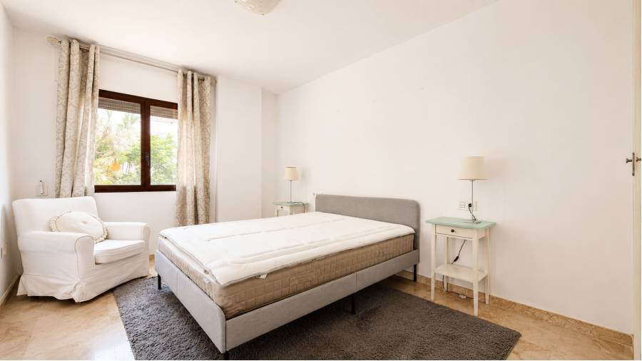 Apartment в Marbella Golden Mile, Marbella | 2 спален | €0.55M