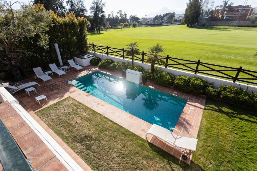 Villa in Guadalmina Alta San Pedro de Alcantara | 5-bed | €2.10M