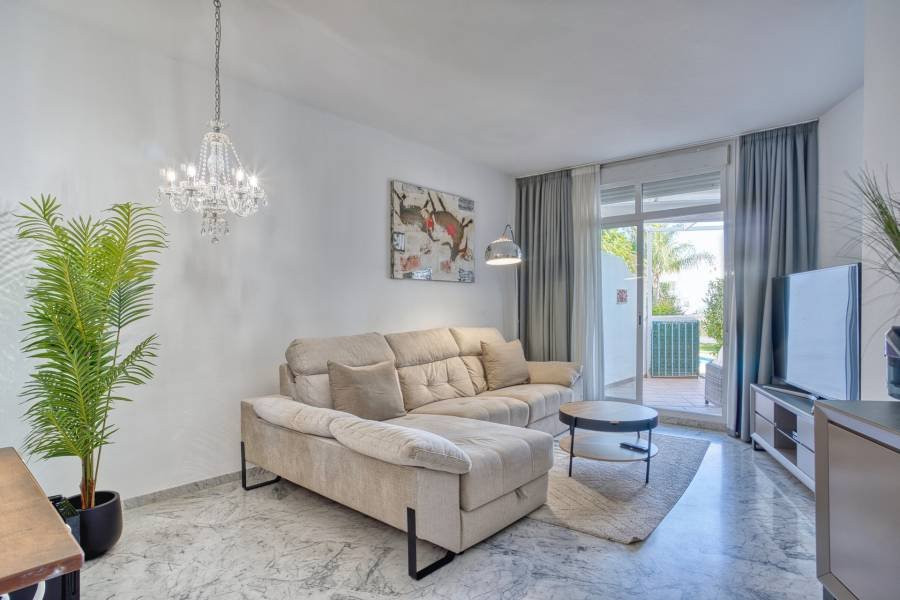 Ground Floor Apartment in Marbella Golden Mile Marbella | 2-bed | €0.70M