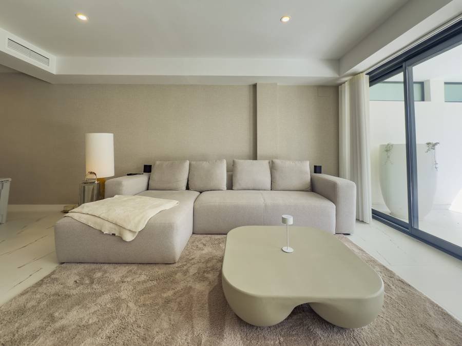 Ground Floor Apartment в Bahia de Casares, Casares | 2 спален | €0.64M