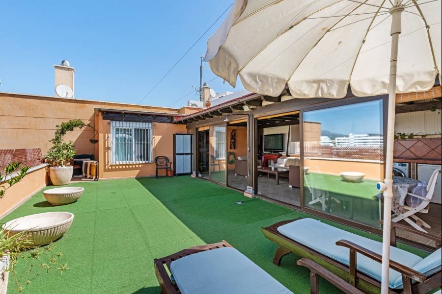 Penthouse в Estepona Town, Estepona | 3 спален | €0.62M