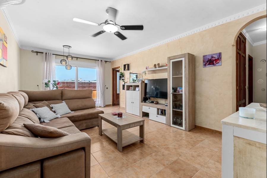 Penthouse в Estepona Town, Estepona | 3 спален | €0.62M