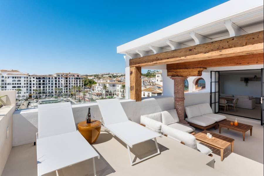 Duplex Penthouse in Puerto La Duquesa Manilva | 4-bed | €1.29M