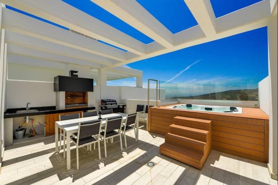 Town House в Bahia de las Rocas, Manilva | 3 спален | €0.70M