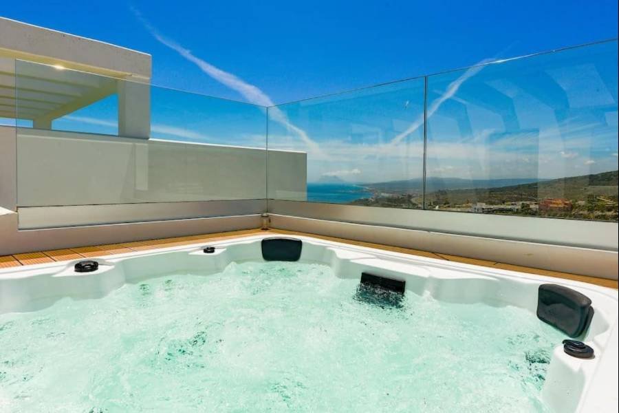 Town House в Bahia de las Rocas, Manilva | 3 спален | €0.70M