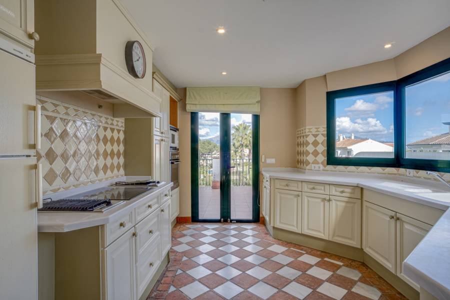 Semi Detached Villa в Riviera del Sol, Mijas Costa | 3 спален | €0.70M