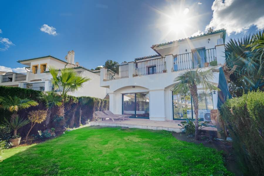 Semi Detached Villa в Riviera del Sol, Mijas Costa | 3 спален | €0.70M