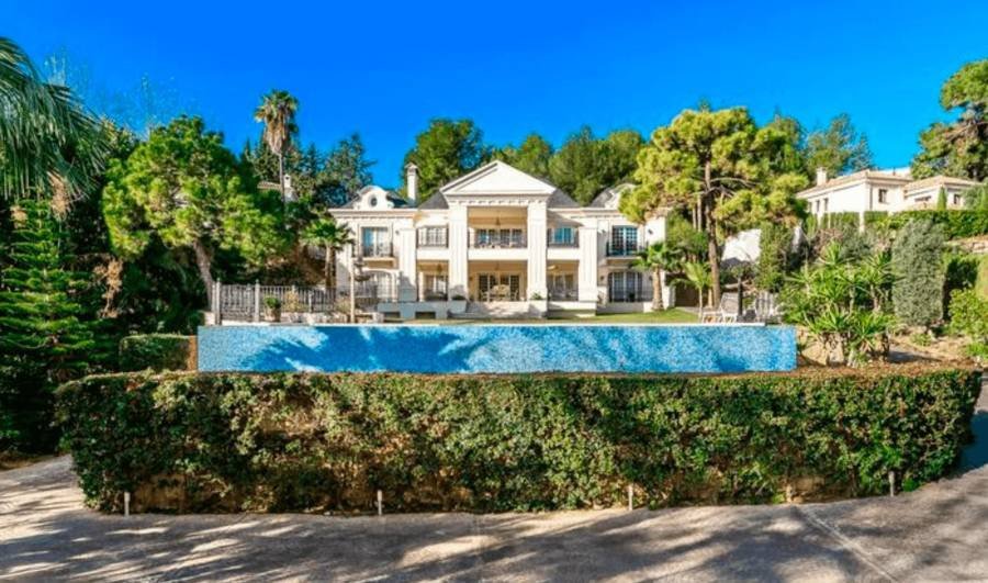 Villa in Marbella Golden Mile Marbella | 8-bed | €9.90M
