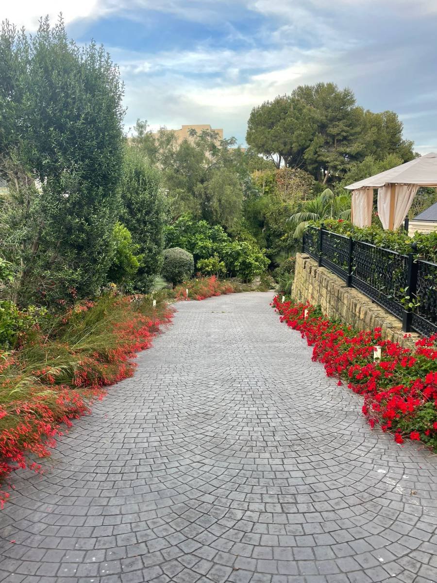 Villa in Marbella Golden Mile Marbella | 8-bed | €9.90M