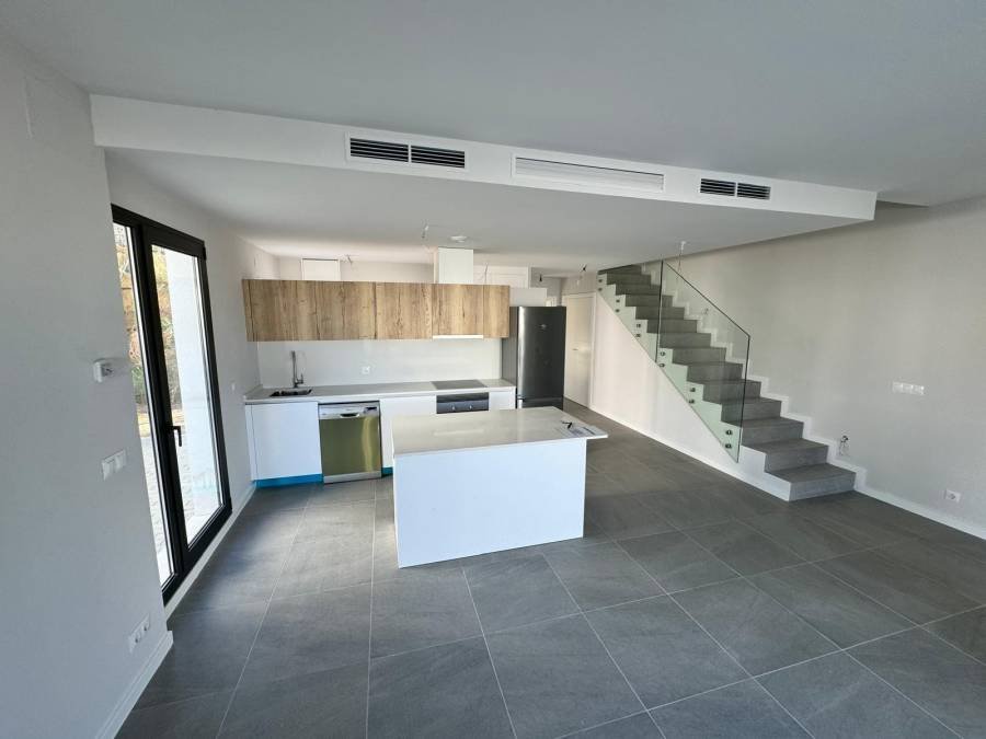 Semi Detached House в Riviera del Sol, Mijas Costa | 4 спален | €0.69M